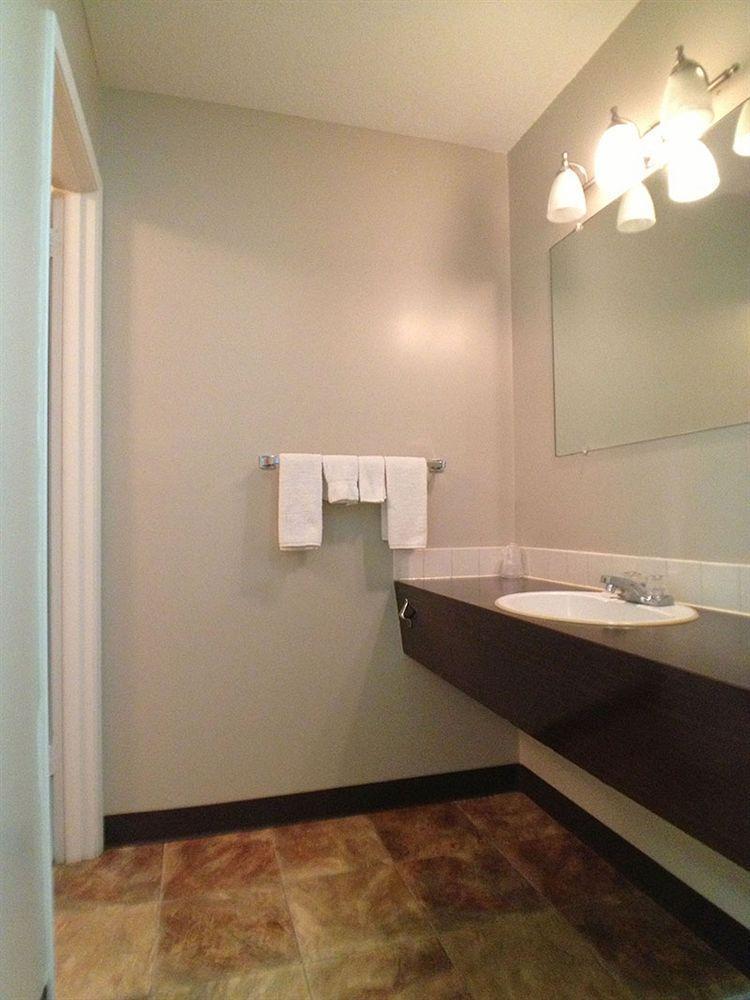 St. Paul Galaxy Motel المظهر الخارجي الصورة
